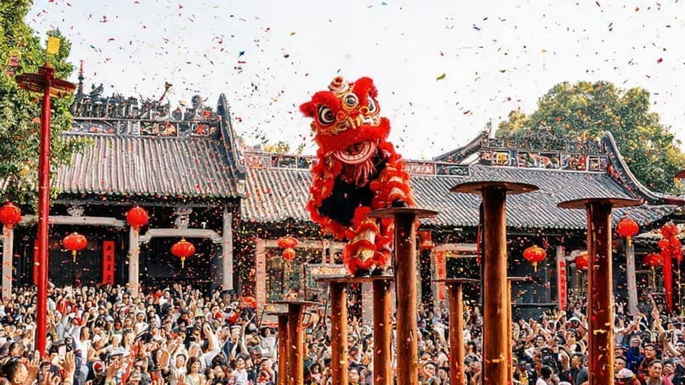 春节舞狮表演/采青观演